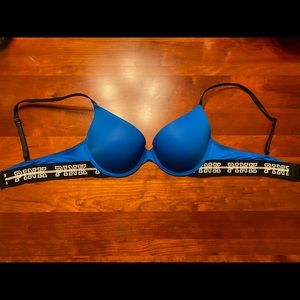 Wear everywhere push up bra LOVE PINK